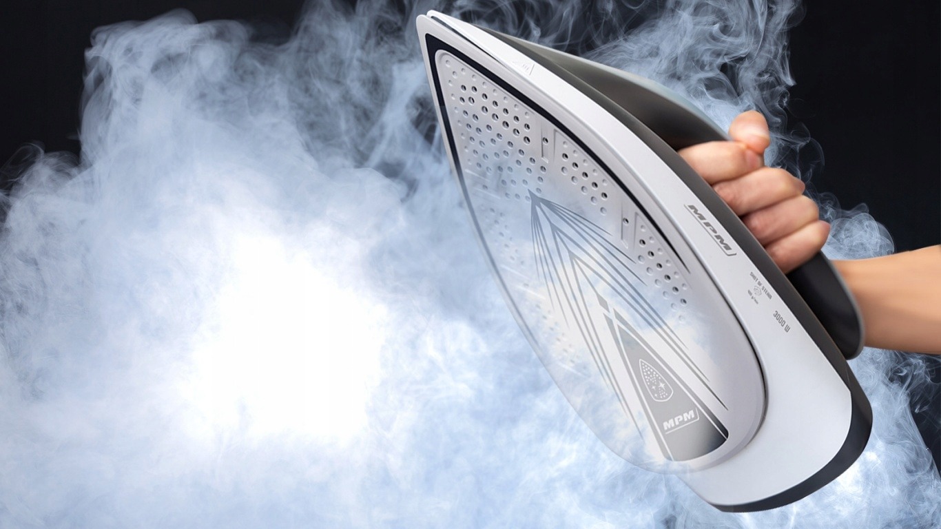 Żelazko ze stacją pary MPM MZE23 3000W