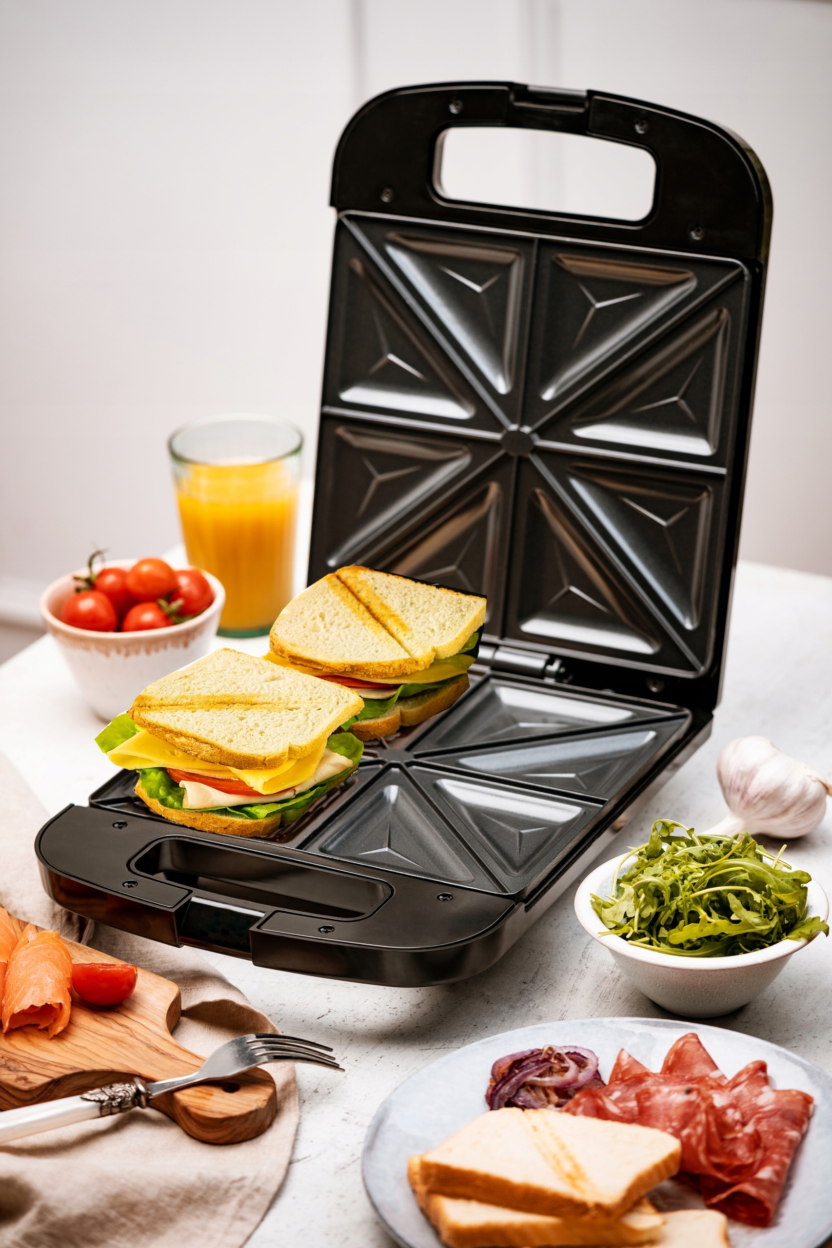 OPIEKACZ TOSTER XXL 4 KANAPKI TOSTY SANDWICH 2000W