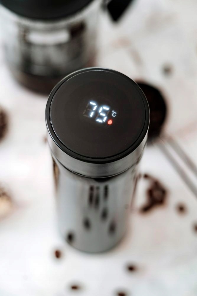 KUBEK TERMICZNY TERMOS 473ml LED Z TEMPERATURĄ NA KAWĘ HERBATĘ DO SAMOCHODU