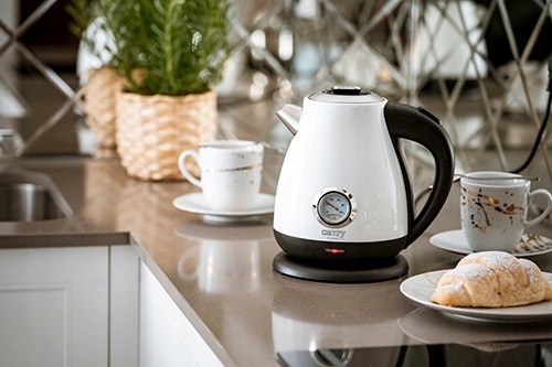 CZAJNIK ELEKTRYCZNY BEZPRZEWODOWY CR1344 BIAŁY