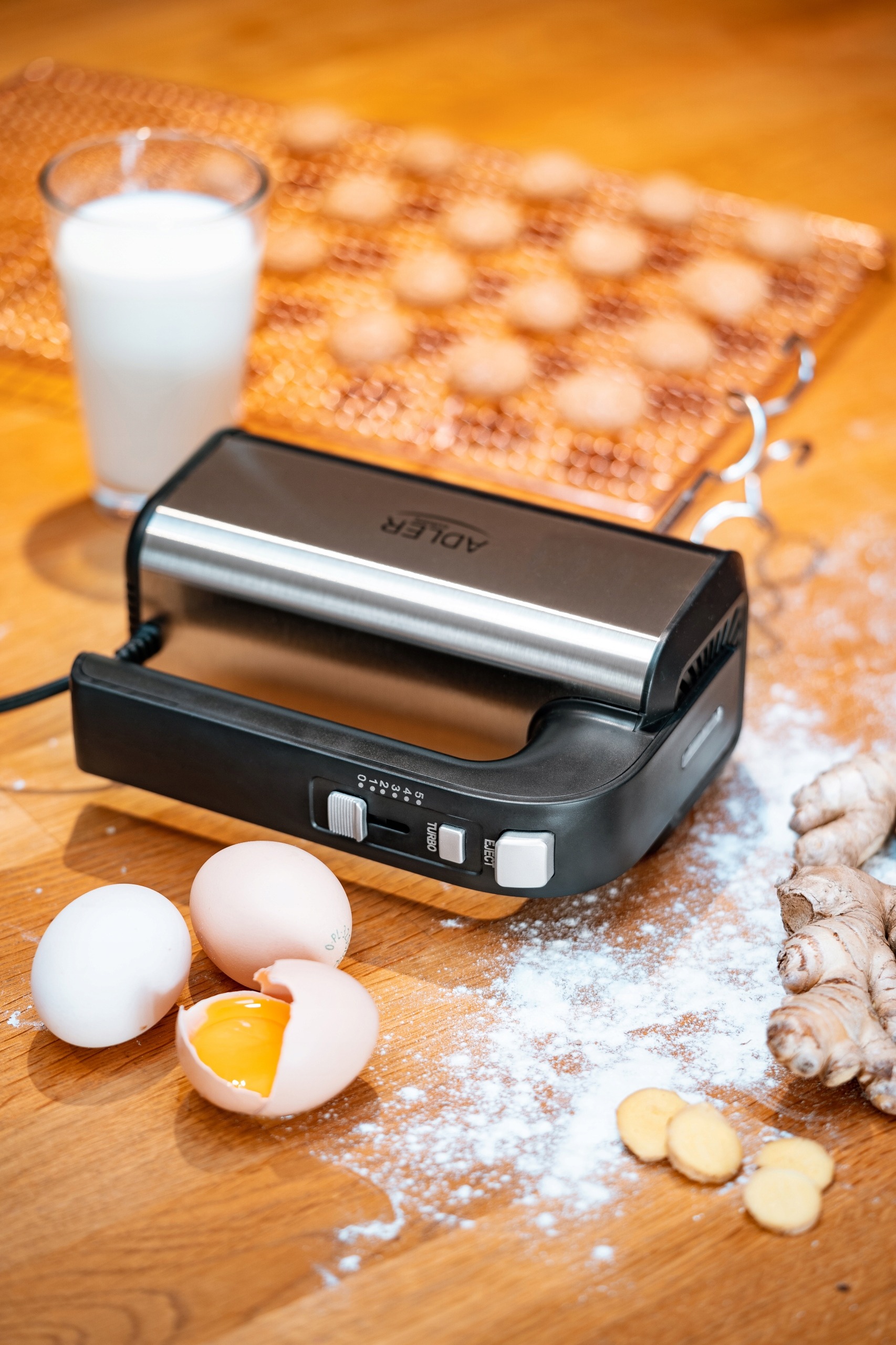 MIKSER RĘCZNY MOCNY ROBOT KUCHENNY TURBO 5 BIEGÓW