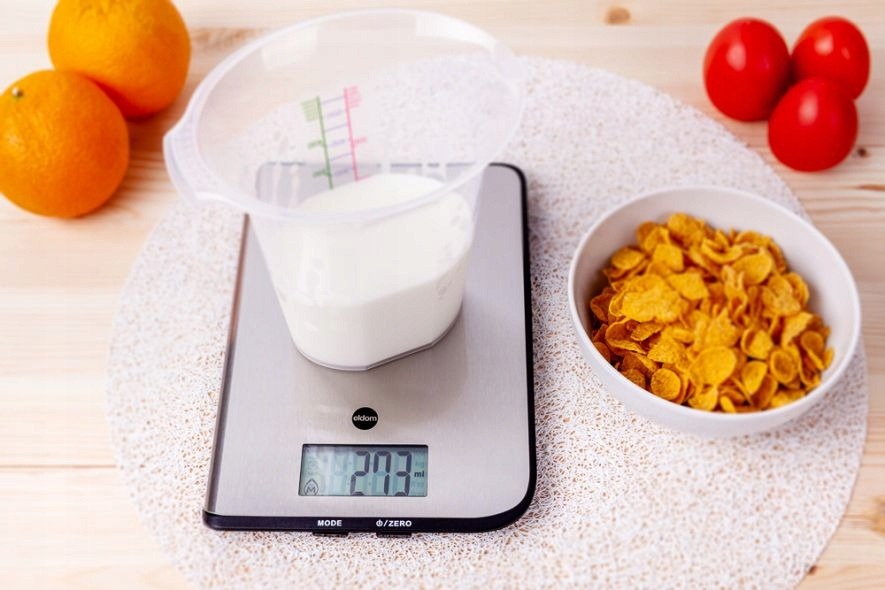 ELEKTRONICZNA WAGA KUCHENNA ELDOM WK310 srebrna 5kg
