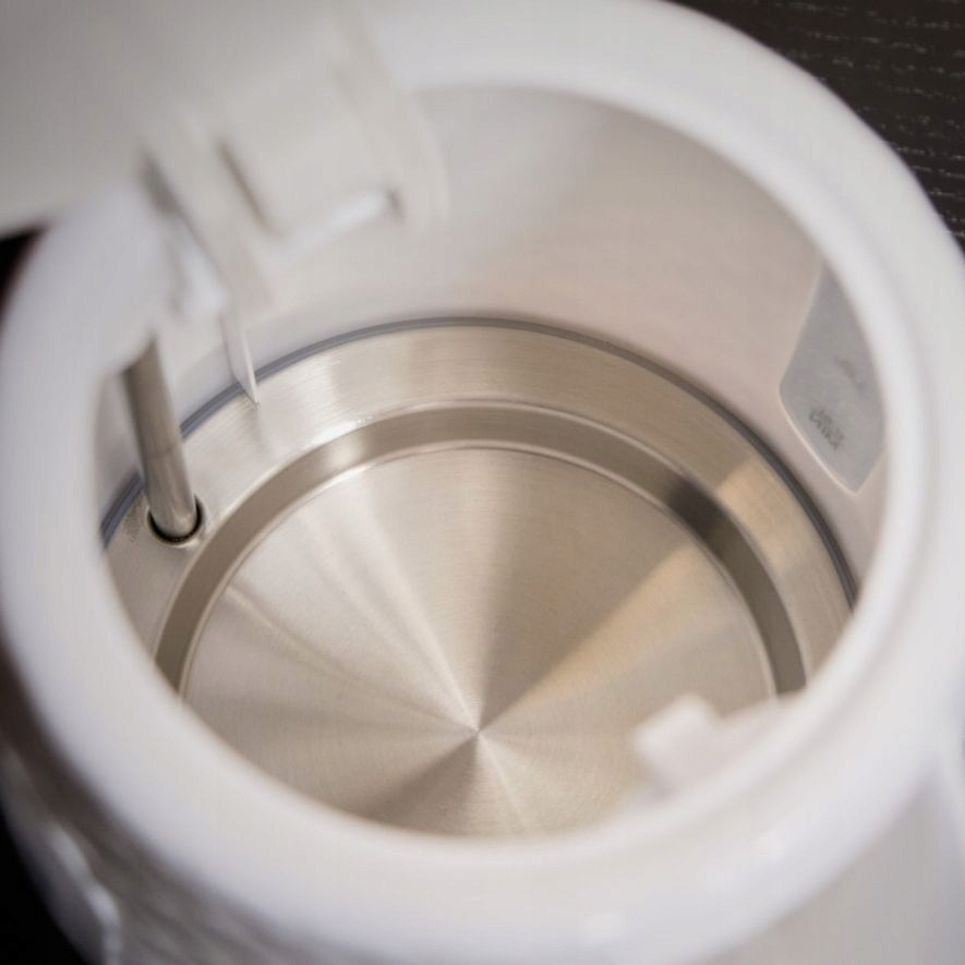 CZAJNIK ELEKTRYCZNY BEZPRZEWODOWY BIAŁY C280B 1,7l