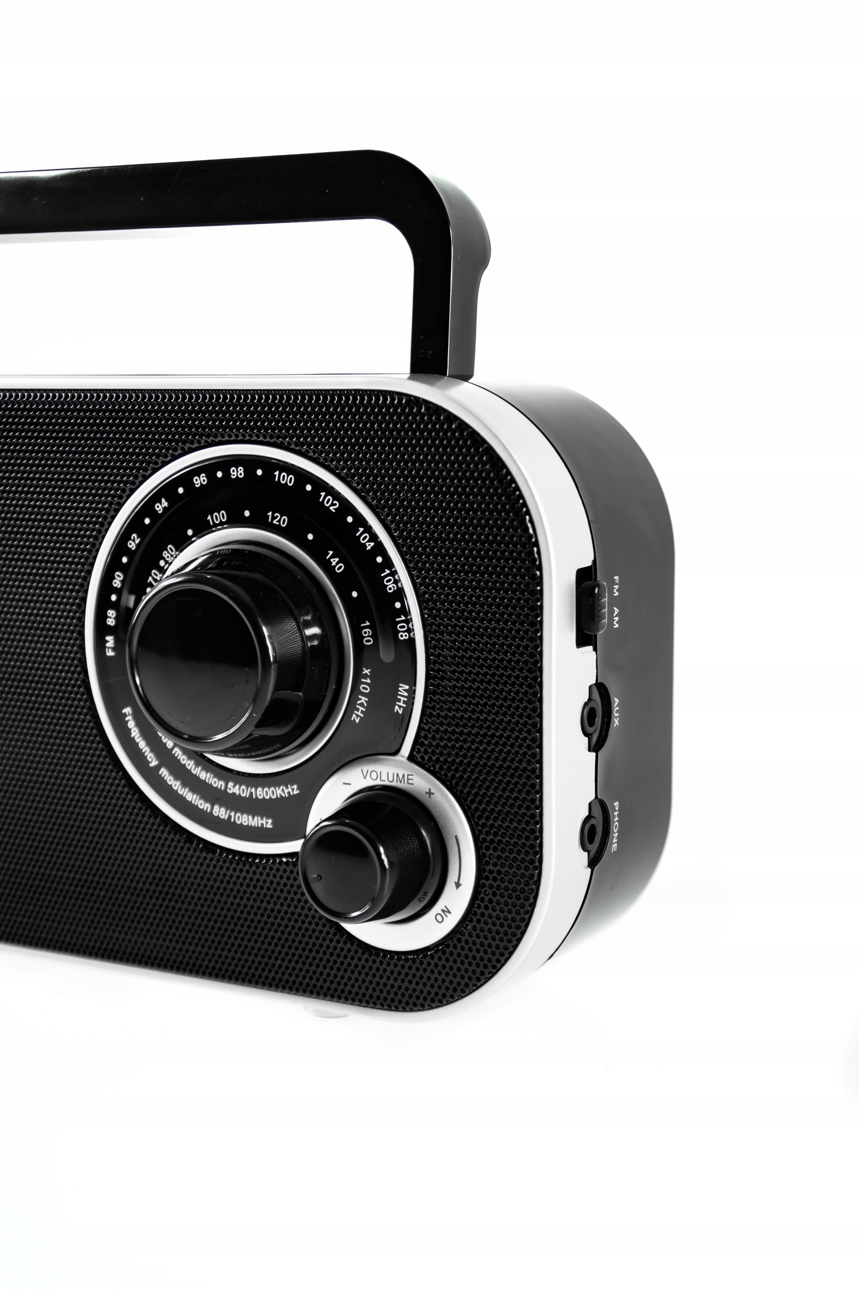 Radio sieciowo-bateryjne FM Camry CR1140 black