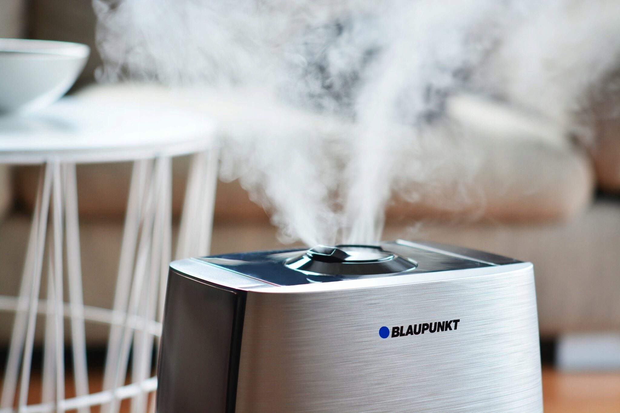 NAWILŻACZ OCZYSZCZACZ powietrza Blaupunkt AHS801